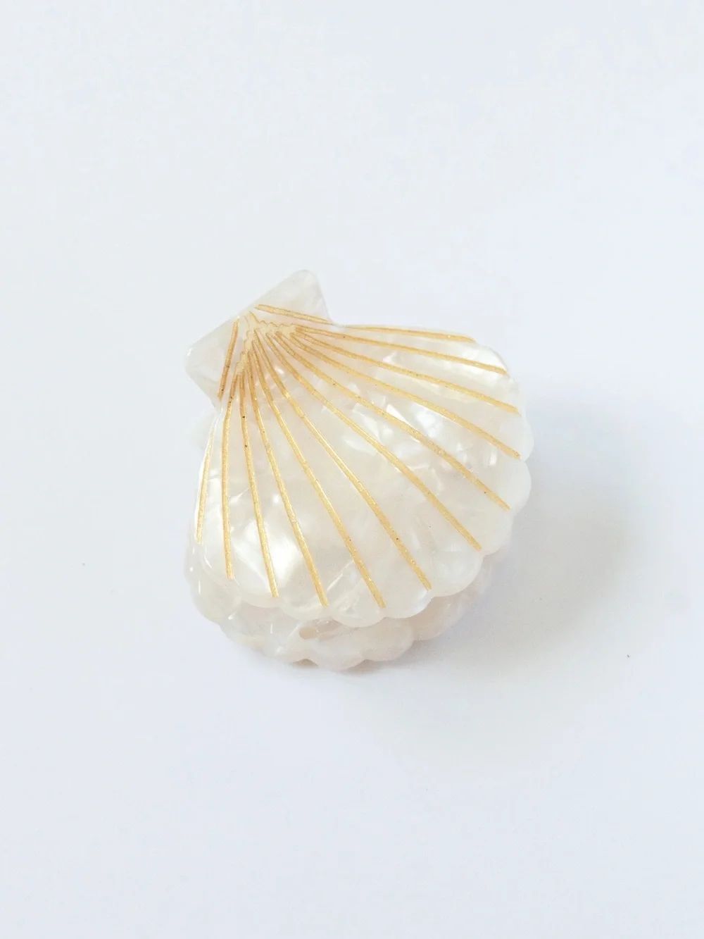 Shell Hair Clip Q1243